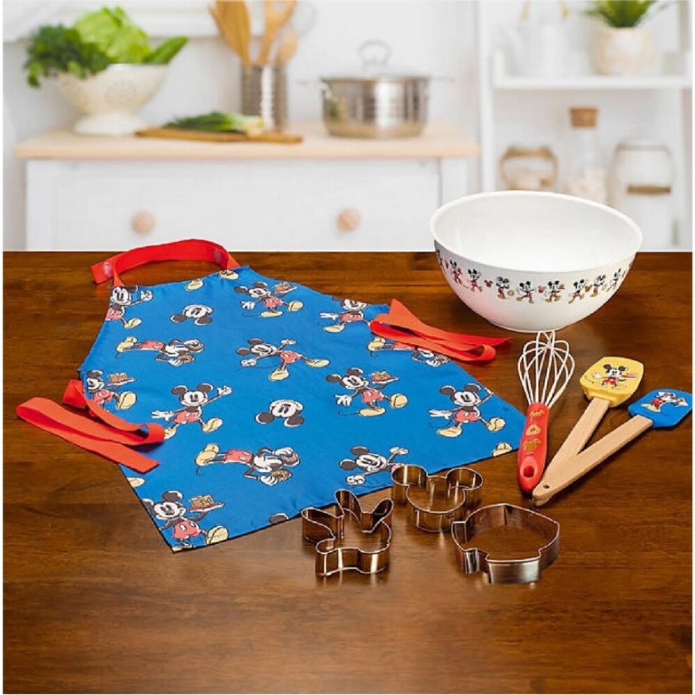 NIB 8-Piece Disney 100th Anniversary Kids Baking Set Mickey Mouse Sealed Box